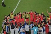 广州恒大激战上海上港上演中超焦点对决