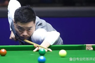 丁俊晖对决斯诺克传奇亨得利精彩较量点燃全场激情