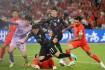 国足激战韩国足球赛事视频高清完整版精彩回顾