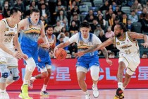 小牛激战正酣主场力克强敌迎连胜