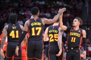 2017年骑士对阵老鹰NBA经典对决精彩回顾